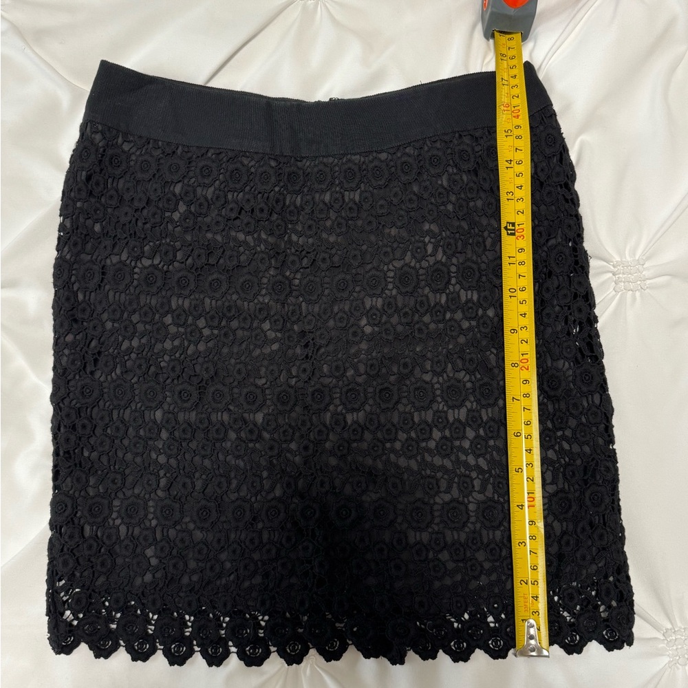 Reiss Black Floral Lace Mini Skirt - Picture 3 of 4